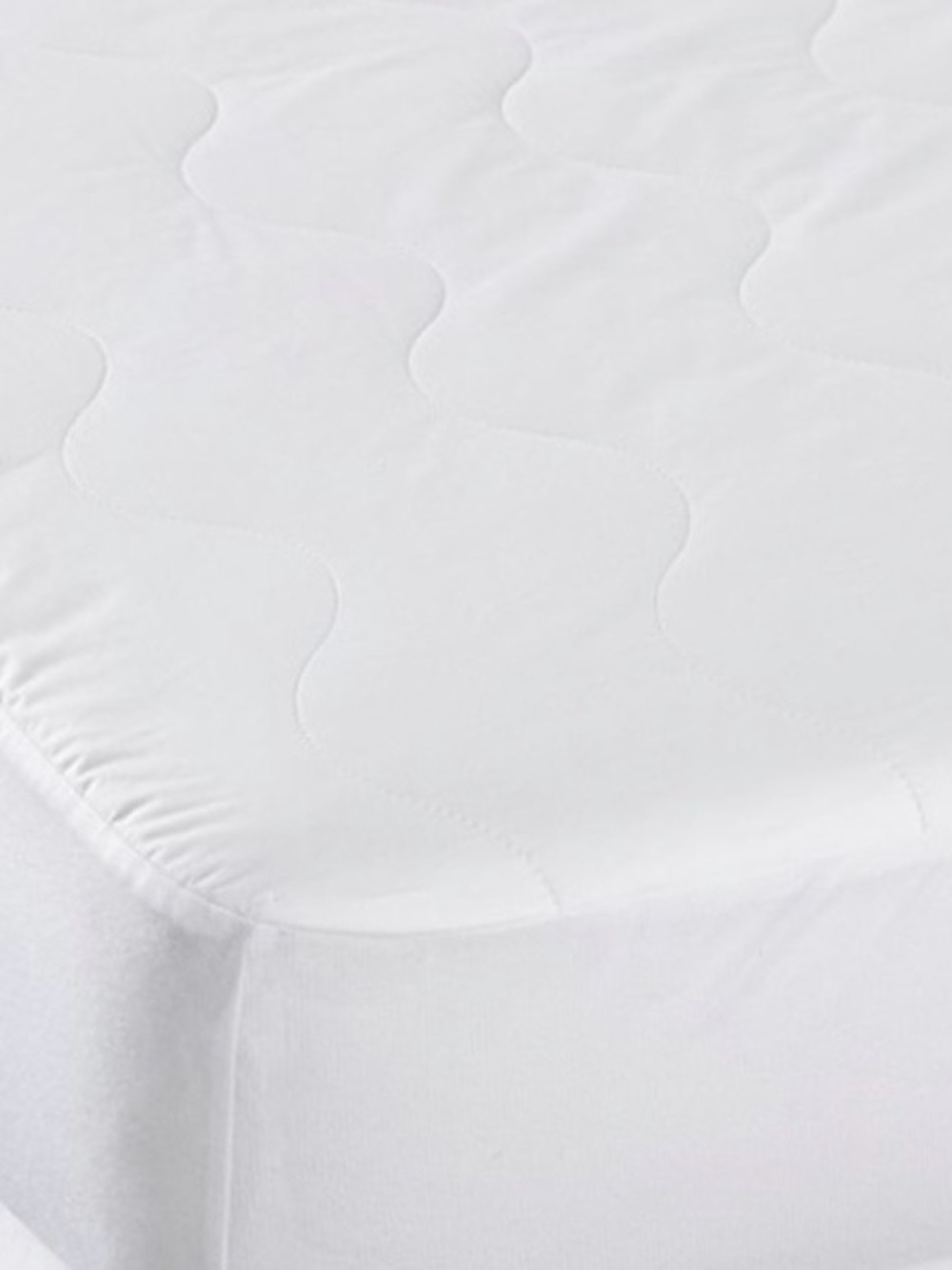 Pottery Barn Kids Waterproof Quilted Mattress Protector - Crib